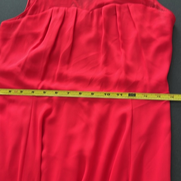 EXPRESS DRESS! - Picture 5 of 8